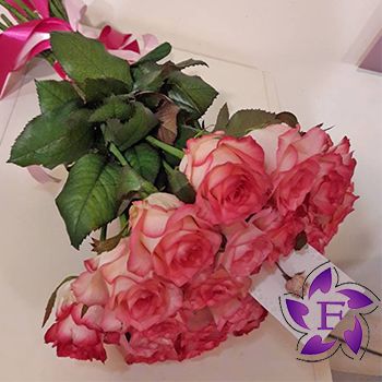 Send a bouquet of 21 roses 21 roses with delivery in Odessa