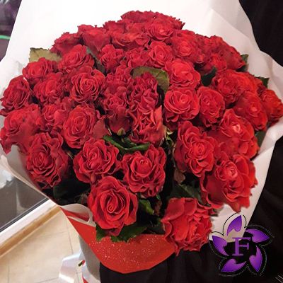 51 червона троянда 