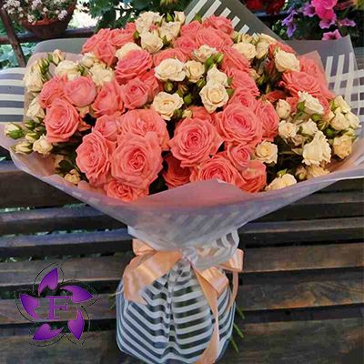 Bouquets of roses spray in Odessa