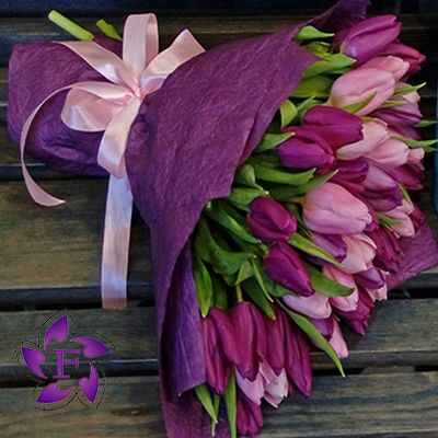 Заказать тюльпаны с доставкой в Одессе