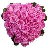27 pink roses heart