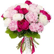 Букет из 21 импортного пионов