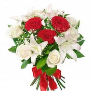 Букет из лилий и роз