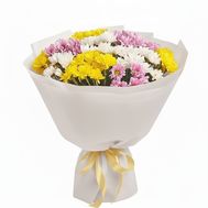 Bouquet from 15 multi-colored chrysanthemums