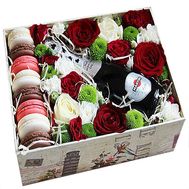 Flowers with champagne and Macarons