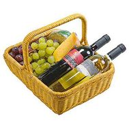 Basket with wine and grapes