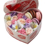 Beautiful gift with Macarons