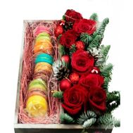 Макаруны и розы к Новому году