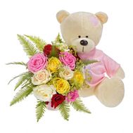 Мишка с цветами