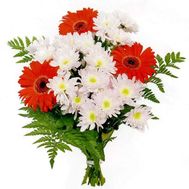 Небольшой букет цветов