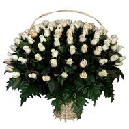 101 импортная роза в корзине