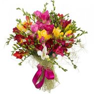 Букет з 29 фрезій