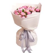 Букет из 25 розовых пионов