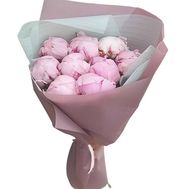 Bouquet of pink peonies