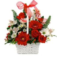 Корзина гербер и роз