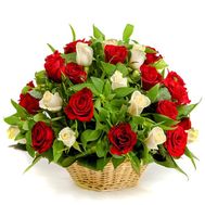 Корзина из роз