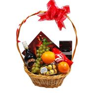 Gift basket with liqueur