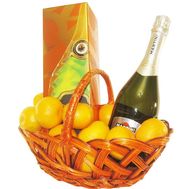 Basket with tangerines