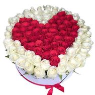 Сердце из роз в коробке