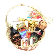 Корзина с ликером Baileys