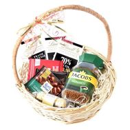 Корзина с шоколадом и кофе Jacobs