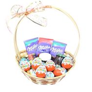 Корзина с шоколадом Milka и Kinder