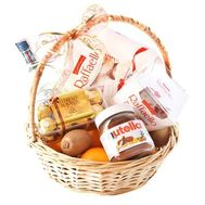 Корзина сладостей с Martini Bianco