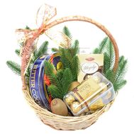 Новогодняя корзина сладостей к чаю