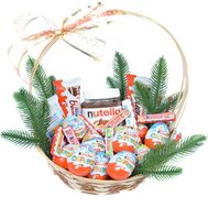 Новорічний подарунковий кошик для дітей