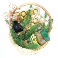 Новогодняя подарочная корзина с Baileys