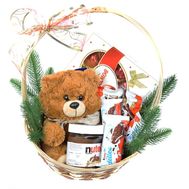 Новогодняя подарочная корзина с игрушкой и сладостями