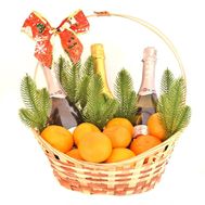 Подарочная новогодняя корзина шампанского