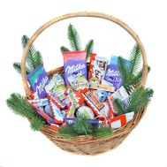 Подарочная новогодняя корзина шоколада
