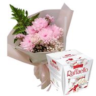 Невеликий букет з Raffaello