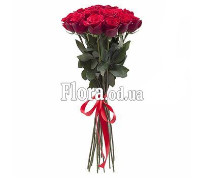 15 импортных роз
