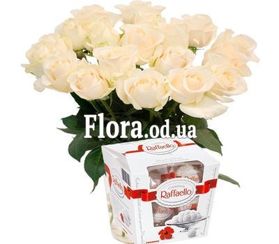 19 белых роз и конфеты