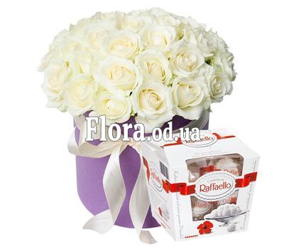 Bouquet of flowers in a round box