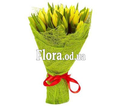 Букет из 15 желтых тюльпанов