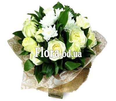 Bouquet of chrysanthemums and gerberas