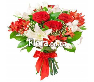 Букет из лилий и роз