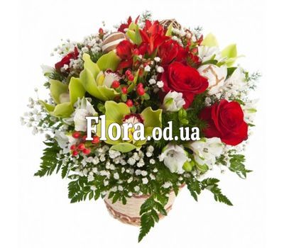 Кошик з трояндами й орхідеями Кошик з трояндами й орхідеями