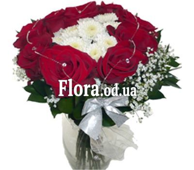 Гарний букет квітів коханій