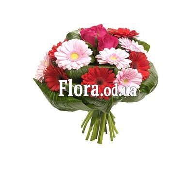 Гарний букет з троянд і гербер