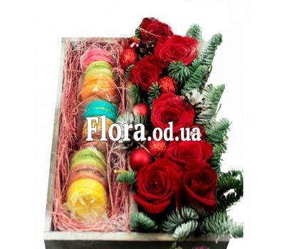 Macarons and roses for the New Year