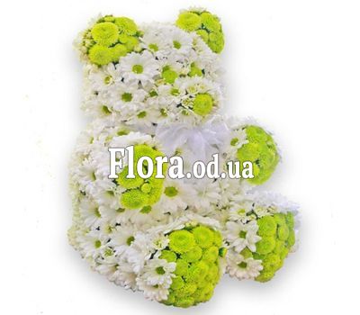 Bear made of flowers