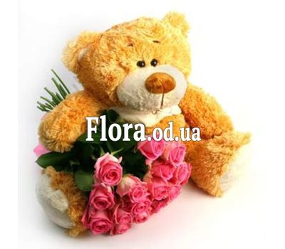 Bear with roses