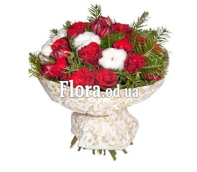 New Year`s bouquet of roses