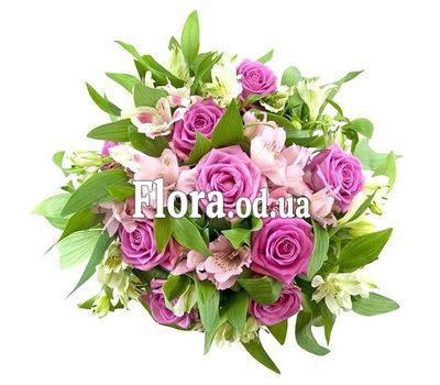 Pink bouquet of flowers