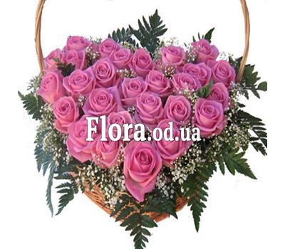 Сердце 27 розовых роз