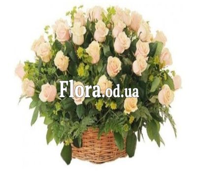 Basket of 51 Cream roses